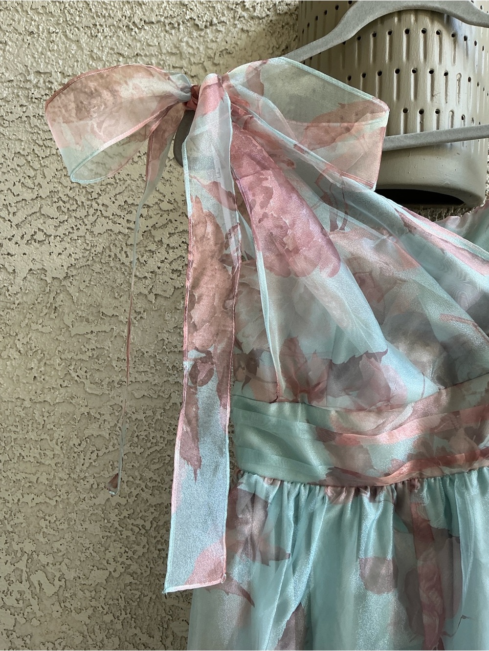 NWT Lulu’s Dramatically Lovely Blue Floral One-Shoulder Maxi Dress Medium Chic - Picture 9 of 14